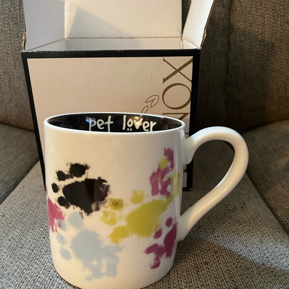 NWT Lenox Paw Prints Pet Lovers Mug 10 oz.